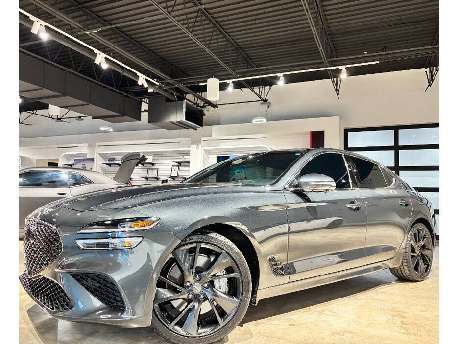 2023 Genesis G70 3.3T RWD