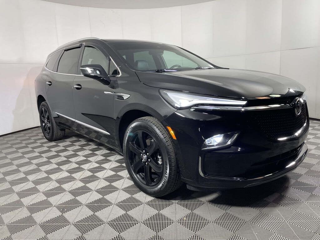 2024 Buick Enclave Essence FWD