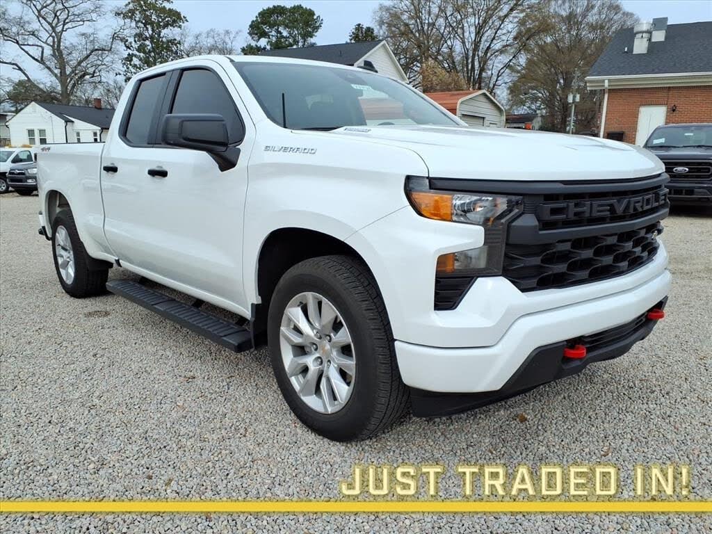 2024 Chevrolet Silverado 1500 Custom Double Cab 4WD