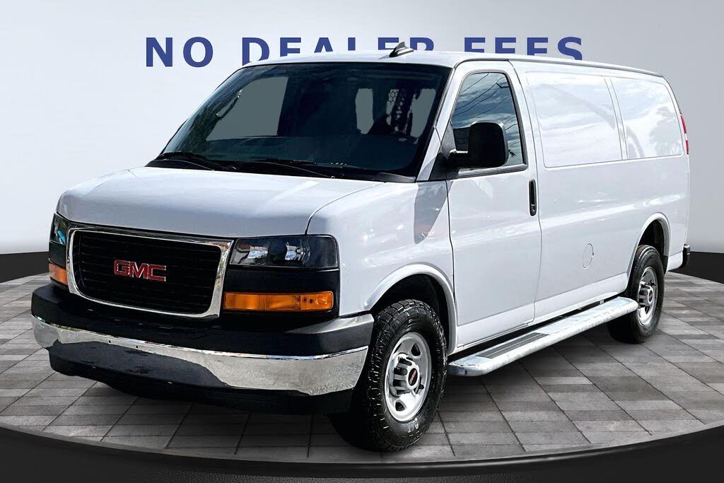 2024 GMC Savana Cargo 2500 RWD