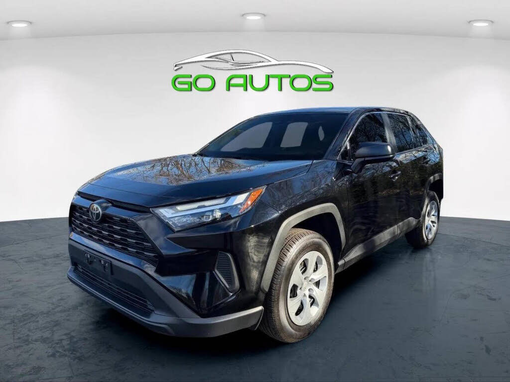 2024 Toyota RAV4 LE AWD