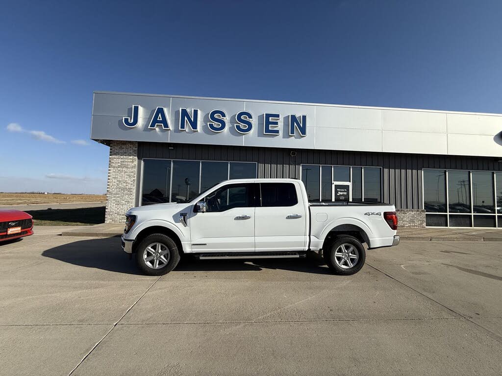 2025 Ford F-150 XLT SuperCrew 4WD