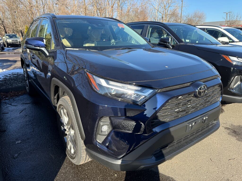 2025 Toyota RAV4 XLE Premium AWD