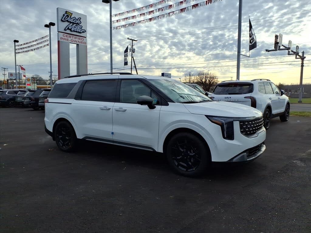 2026 Kia Carnival SX FWD