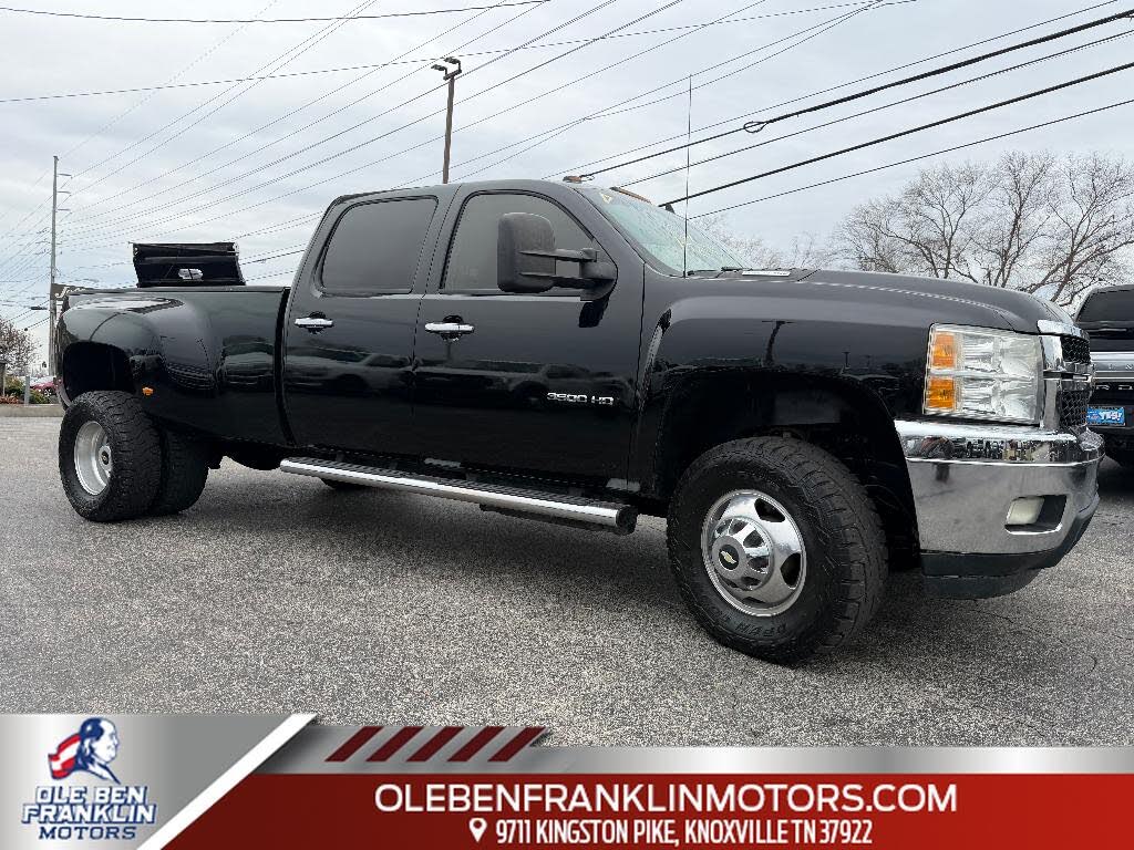 2012 Chevrolet Silverado 3500HD LT Crew Cab 4WD
