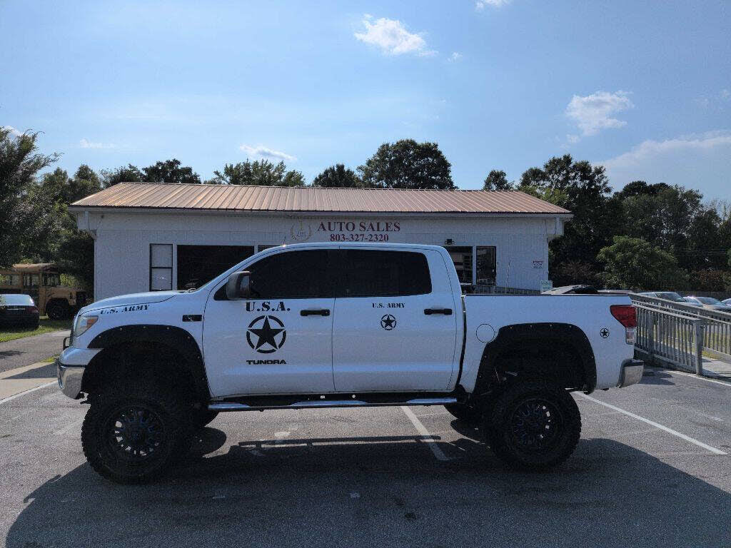 2013 Toyota Tundra Grade CrewMax 5.7L FFV 4WD