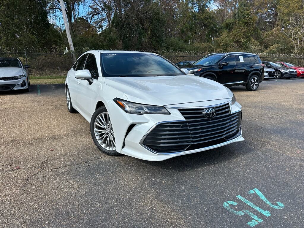 2019 Toyota Avalon Limited FWD