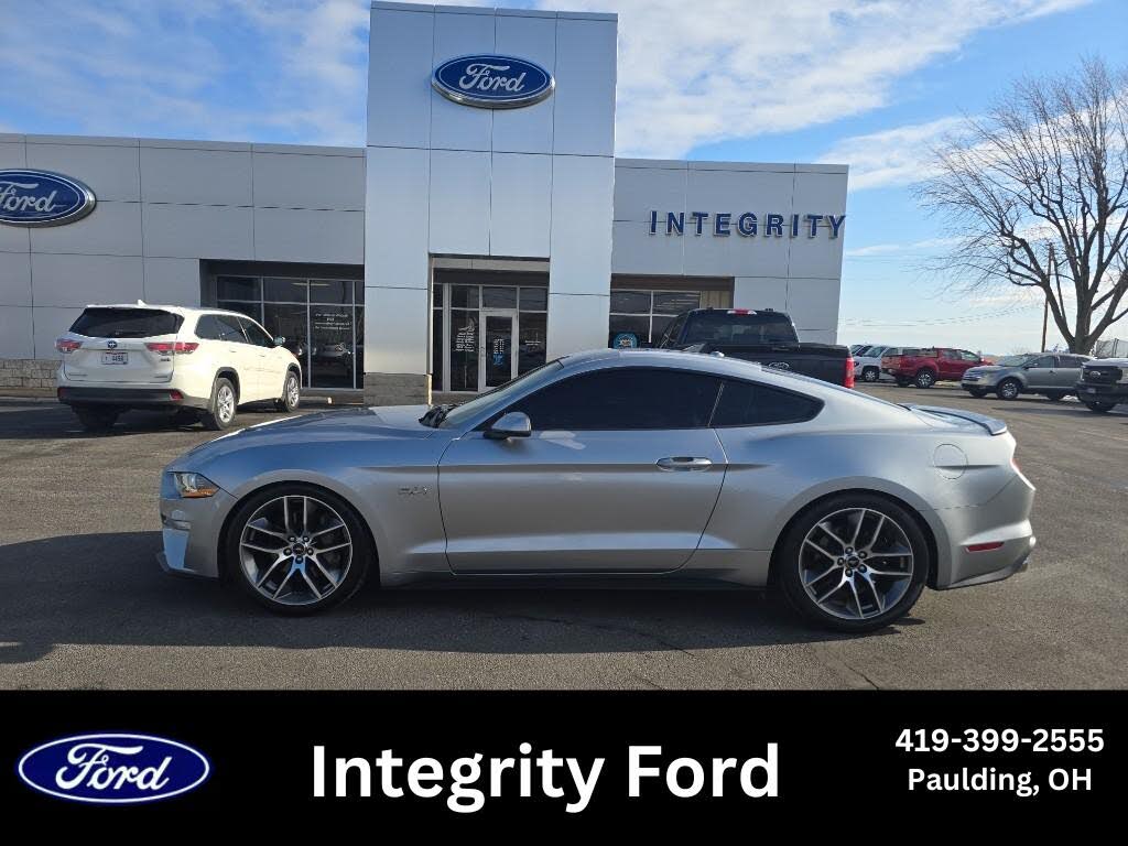 2020 Ford Mustang GT Premium Coupe RWD