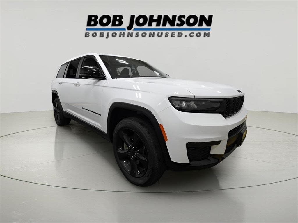 2022 Jeep Grand Cherokee L Altitude 4WD