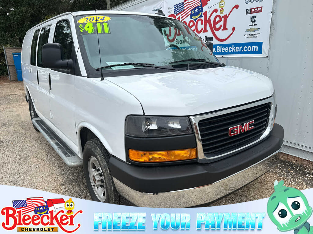 2024 GMC Savana Cargo 2500 RWD