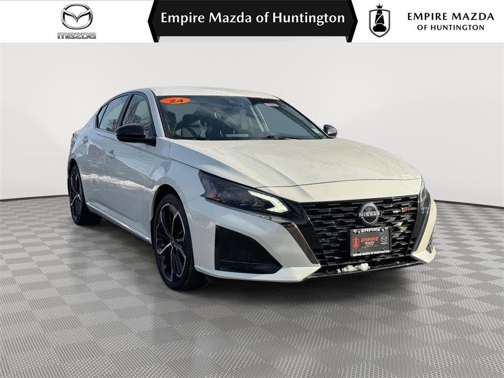 2024 Nissan Altima 2.5 SR FWD