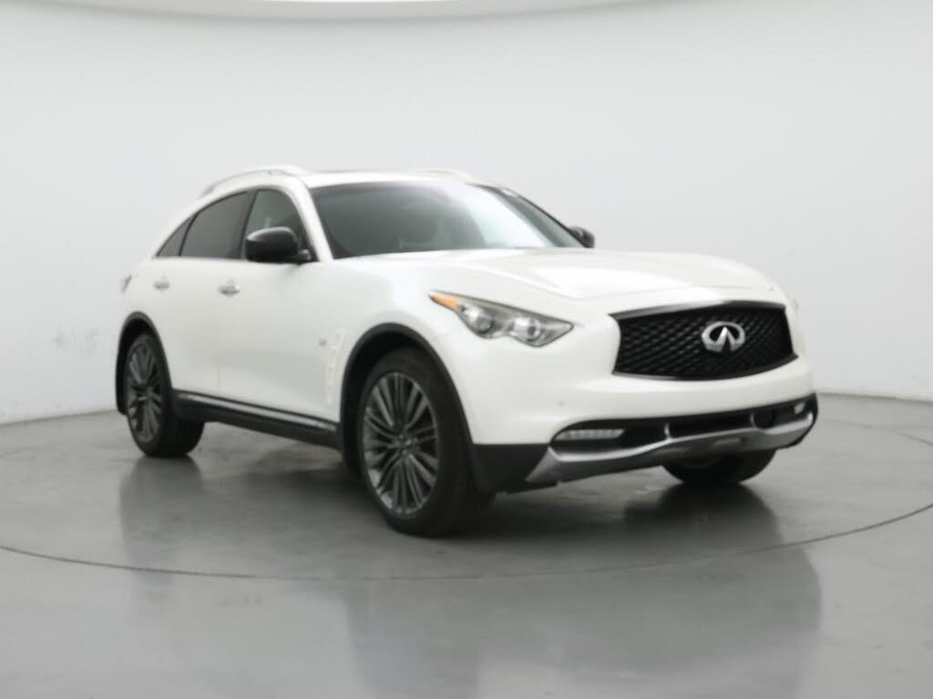 2017 INFINITI QX70 RWD