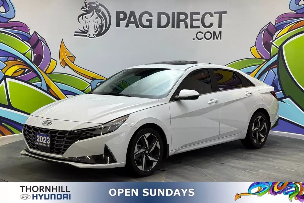 2023 Hyundai Elantra Luxury FWD