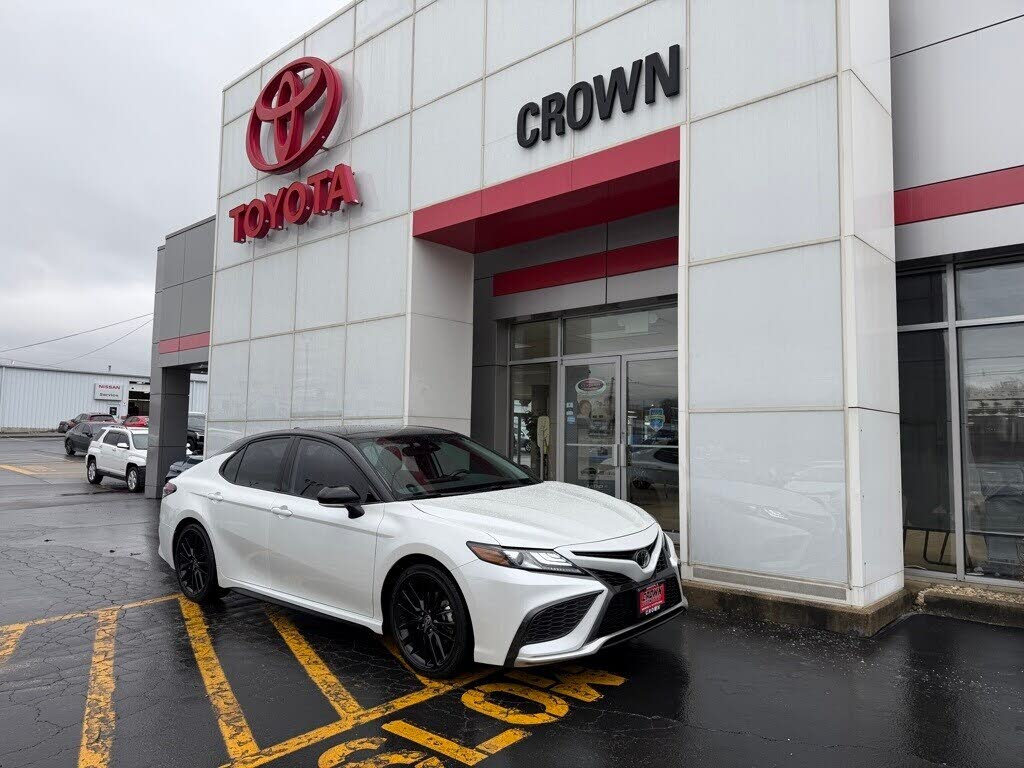 2021 Toyota Camry XSE FWD