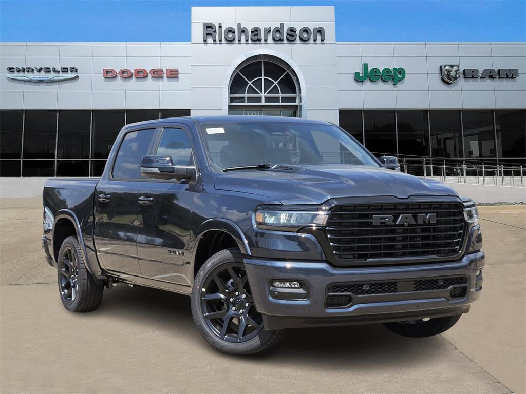 2026 RAM 1500 Laramie Crew Cab 4WD