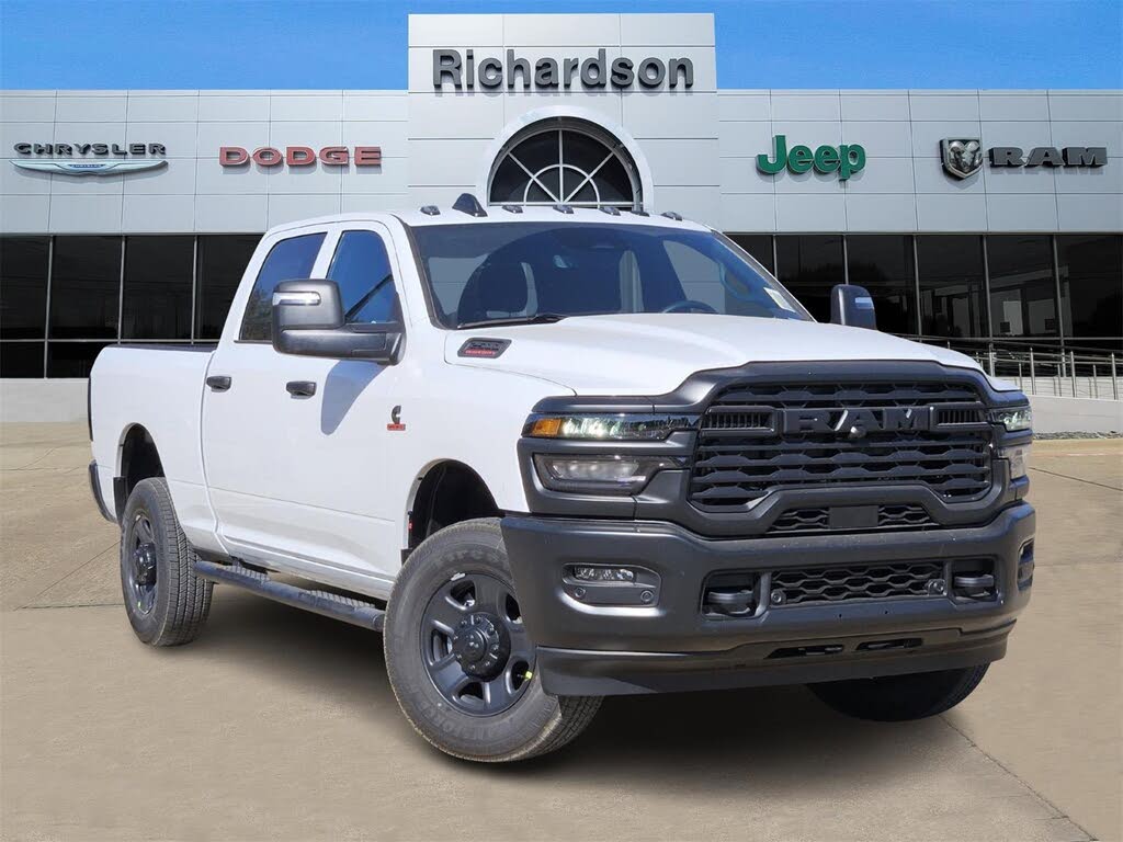 2026 RAM 2500 Tradesman Crew Cab 4WD