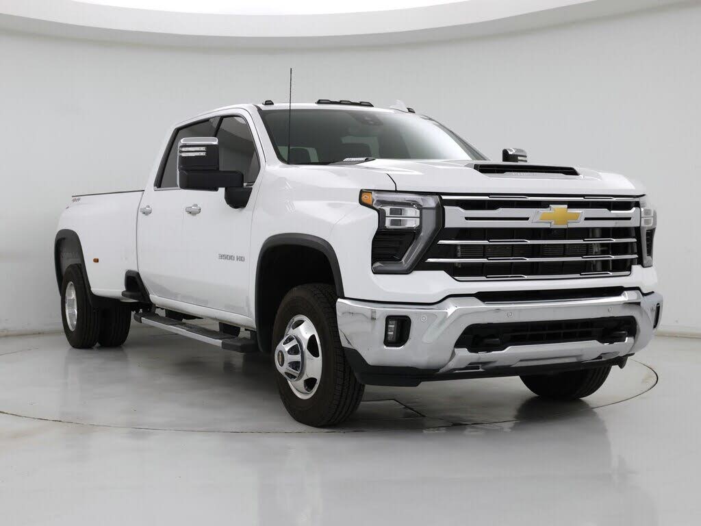 2024 Chevrolet Silverado 3500HD LTZ Crew Cab 4WD