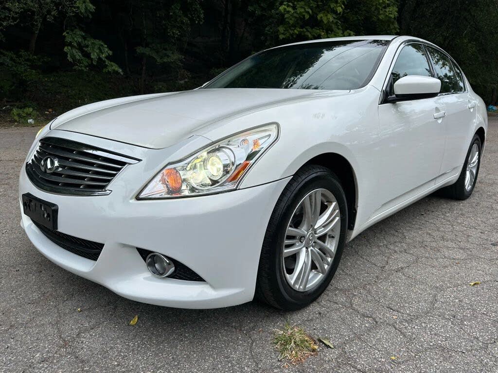 2013 INFINITI G37 x Sedan AWD
