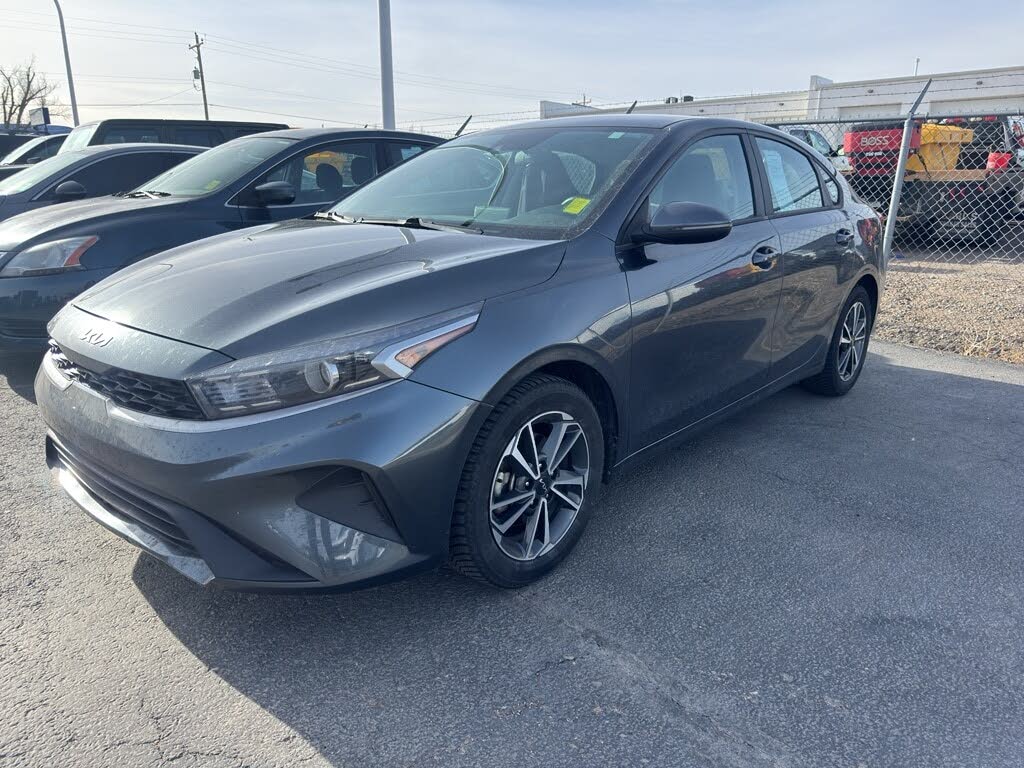 2023 Kia Forte LXS FWD