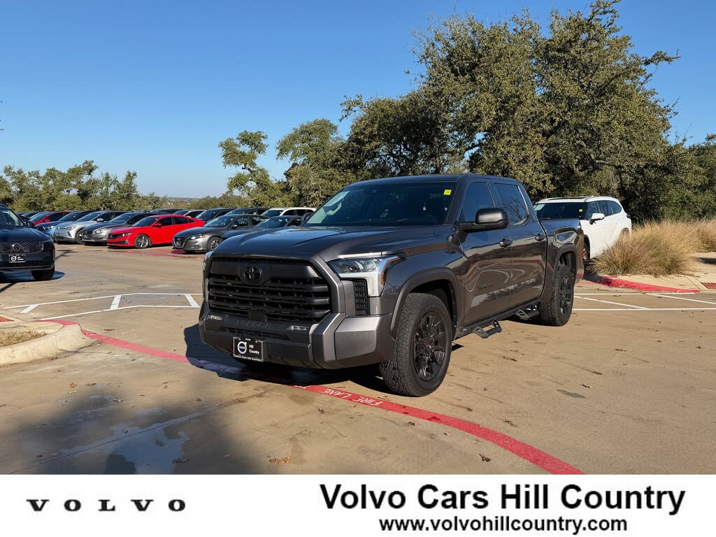 2022 Toyota Tundra SR5 CrewMax Cab RWD