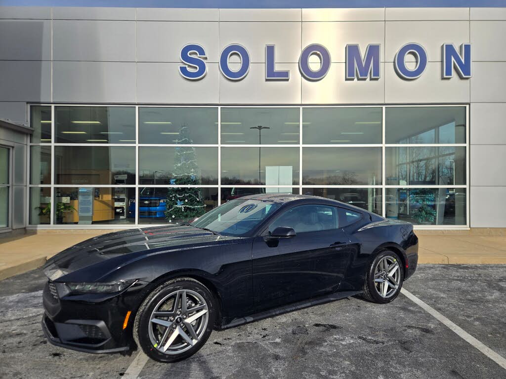 2026 Ford Mustang EcoBoost Fastback RWD