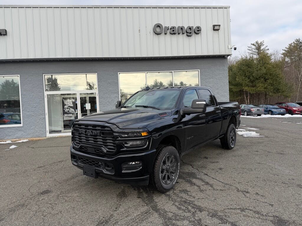 2026 RAM 2500 Big Horn Crew Cab 4WD