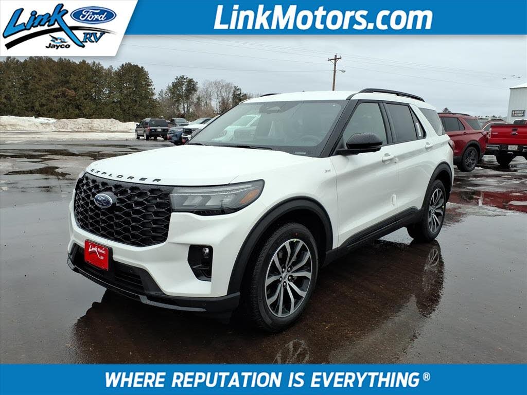 2026 Ford Explorer ST-Line AWD