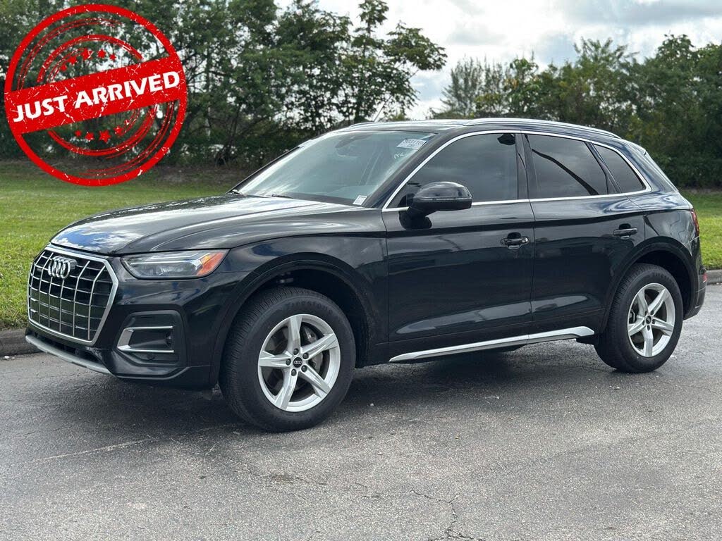 2023 Audi Q5 quattro Premium 40 TFSI