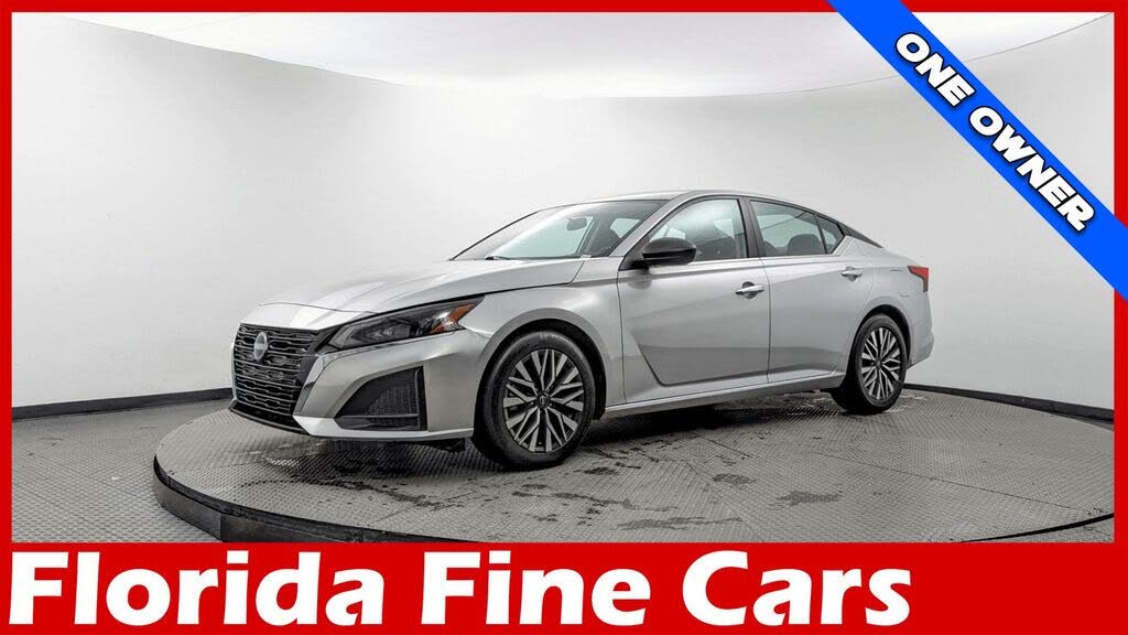 2024 Nissan Altima 2.5 SV FWD