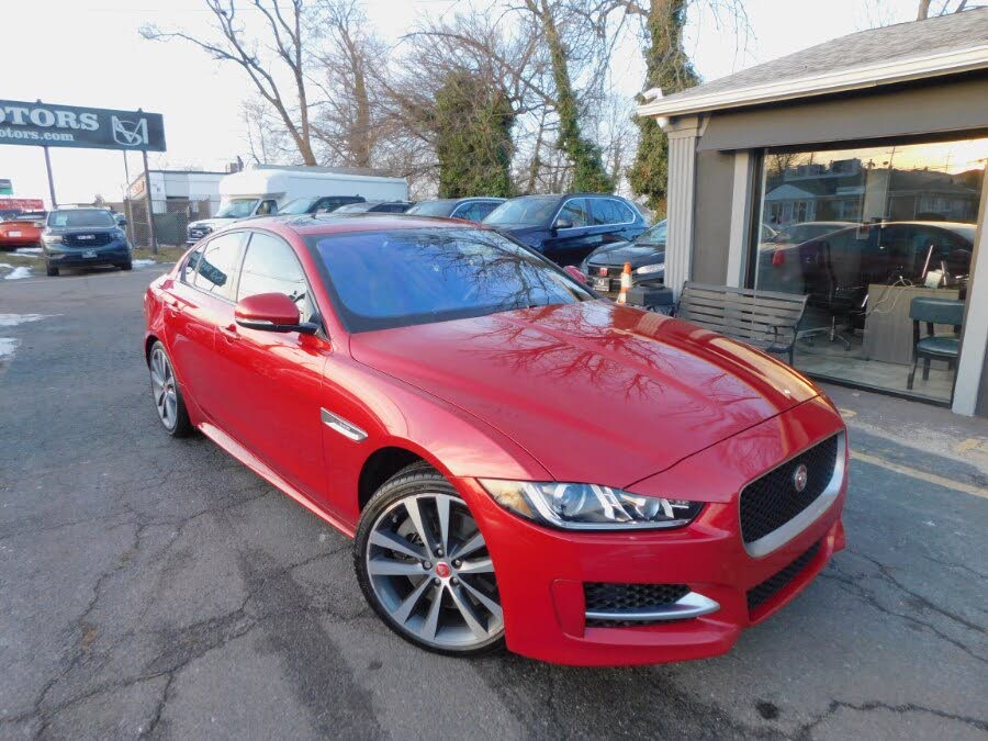2017 Jaguar XE 35t R-Sport AWD
