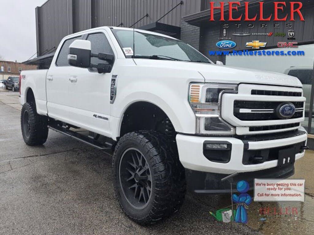2022 Ford F-250 Super Duty Lariat Crew Cab 4WD