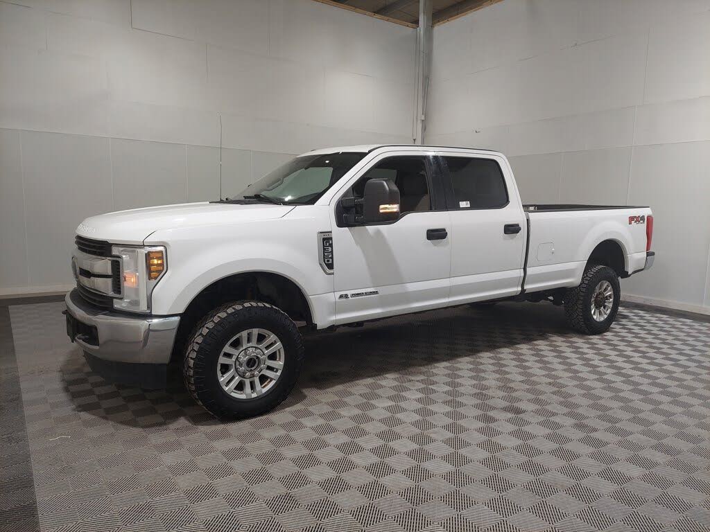 2018 Ford F-350 Super Duty XLT Crew Cab 4WD