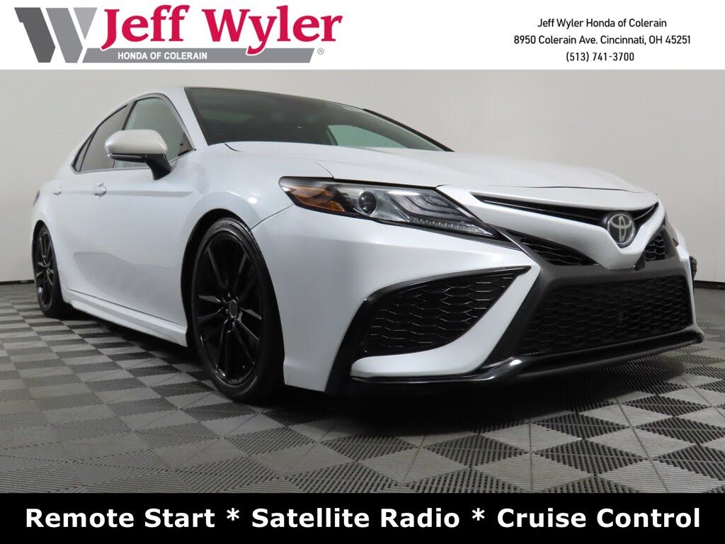 2021 Toyota Camry XSE FWD