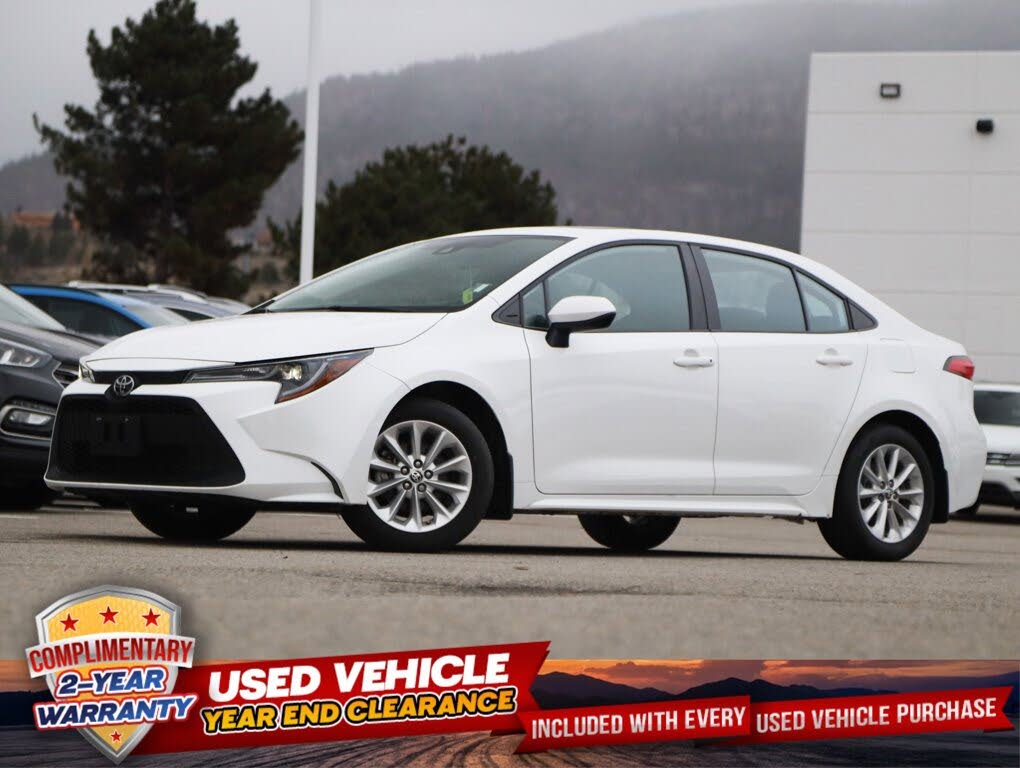 2022 Toyota Corolla LE FWD