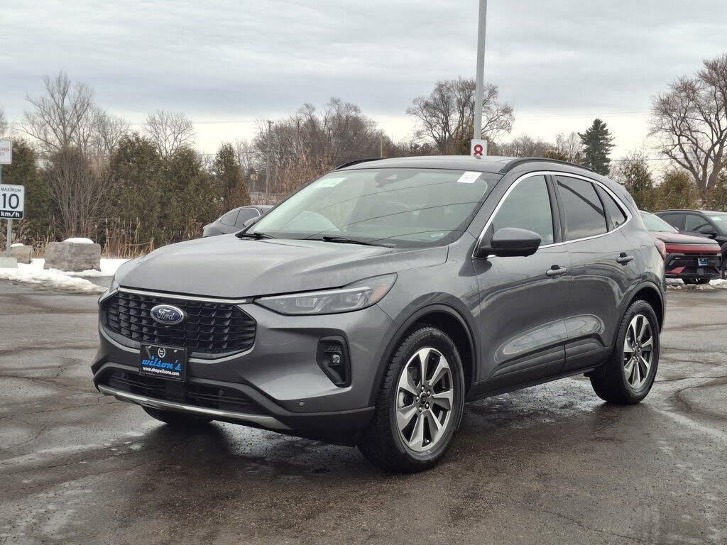 Ford Escape Platinum AWD 2024