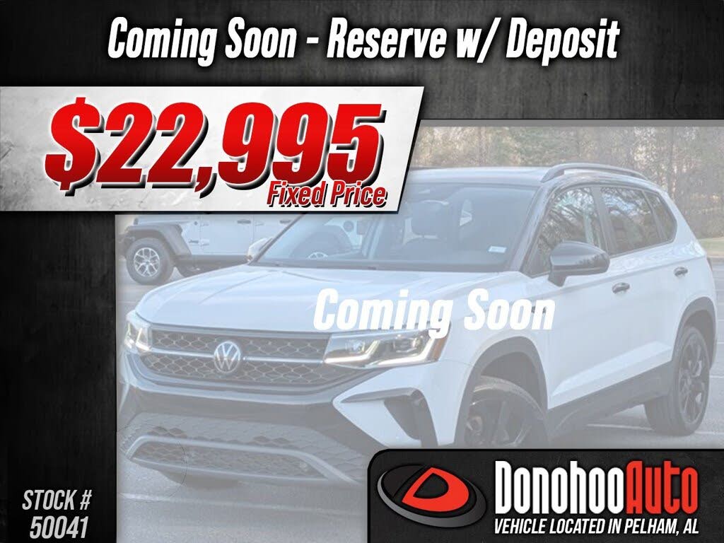 2024 Volkswagen Taos SE Black FWD