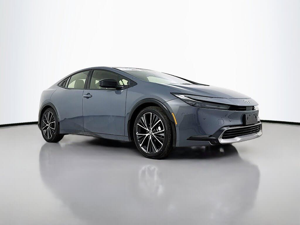 2025 Toyota Prius XLE FWD