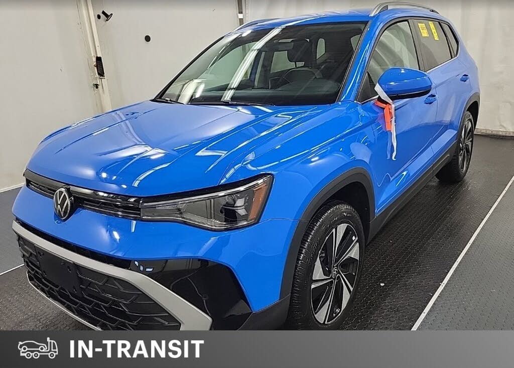 2025 Volkswagen Taos SE 4Motion