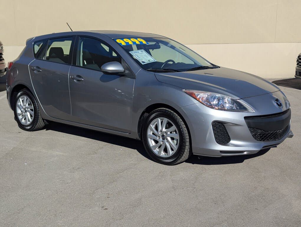 2013 Mazda MAZDA3 i Touring Hatchback