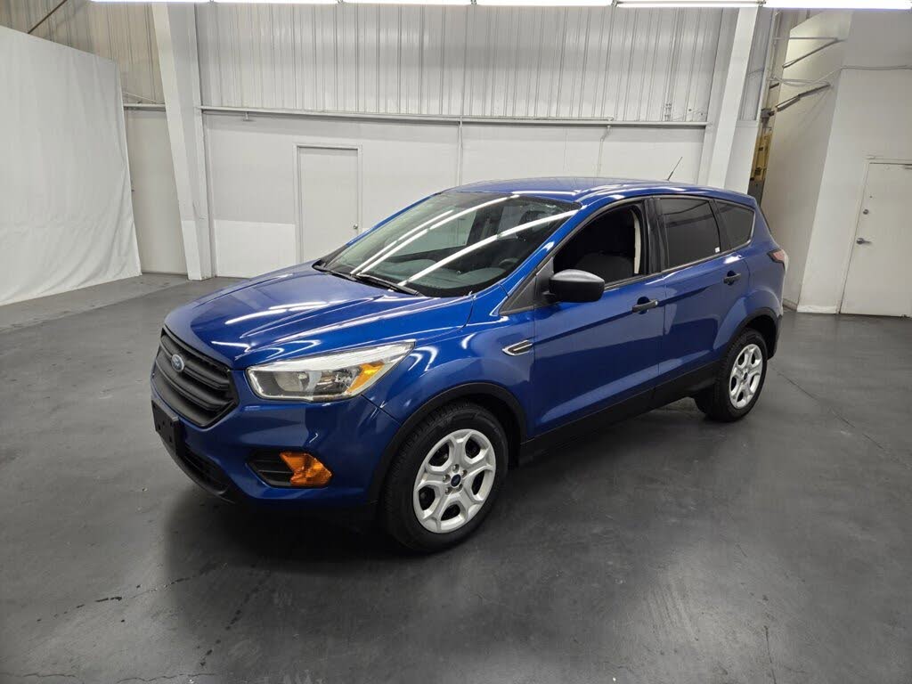 2017 Ford Escape S FWD