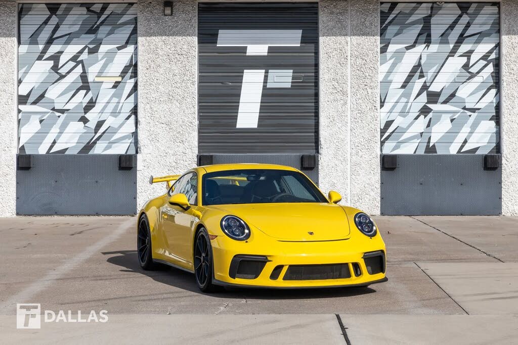2018 Porsche 911 GT3 Coupe RWD
