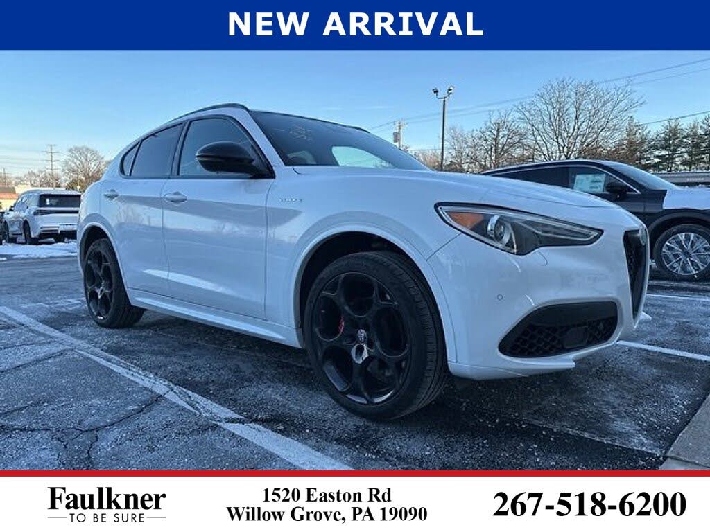 2023 Alfa Romeo Stelvio Veloce AWD