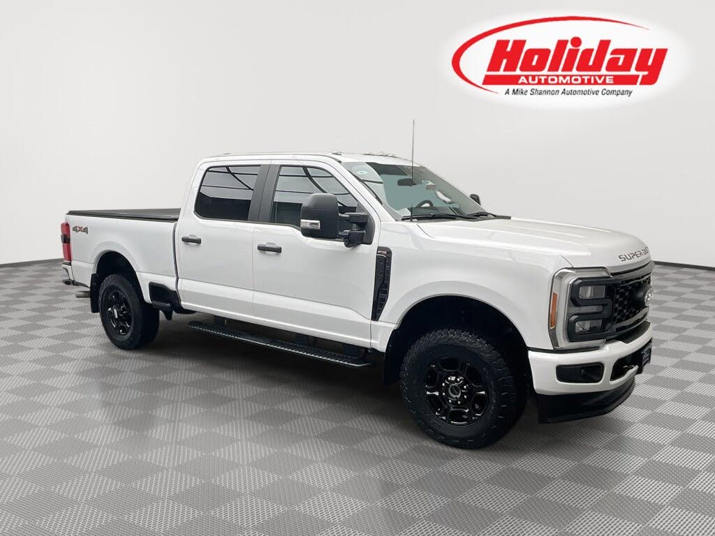 2023 Ford F-250 Super Duty XL Crew Cab 4WD
