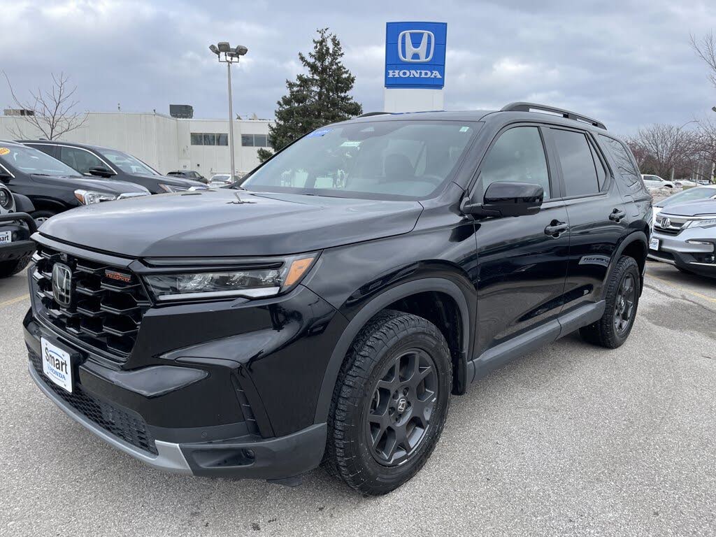 2023 Honda Pilot TrailSport AWD
