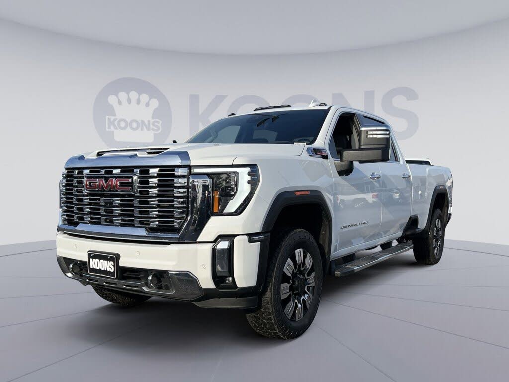 2024 GMC Sierra 3500HD Denali Crew Cab 4WD