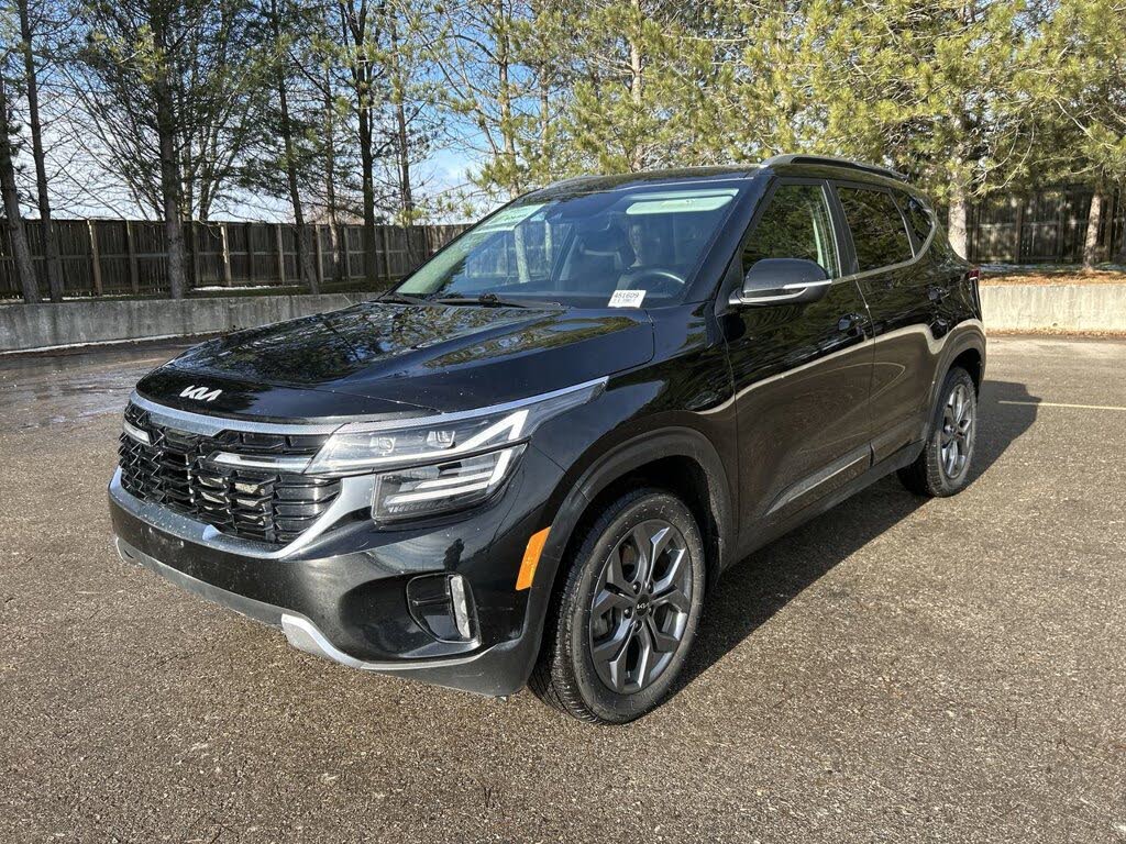 2024 Kia Seltos EX AWD