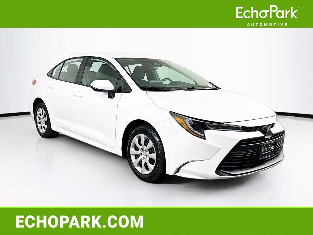 2024 Toyota Corolla LE FWD