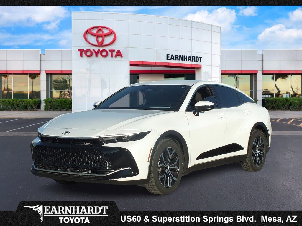 2024 Toyota Crown XLE AWD