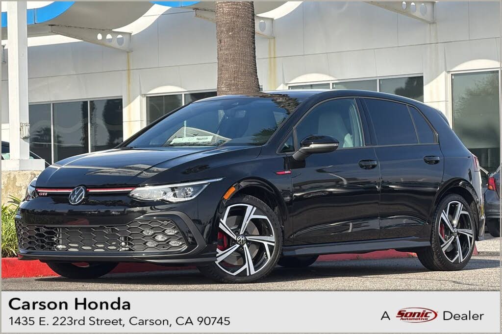 2024 Volkswagen Golf GTI SE FWD