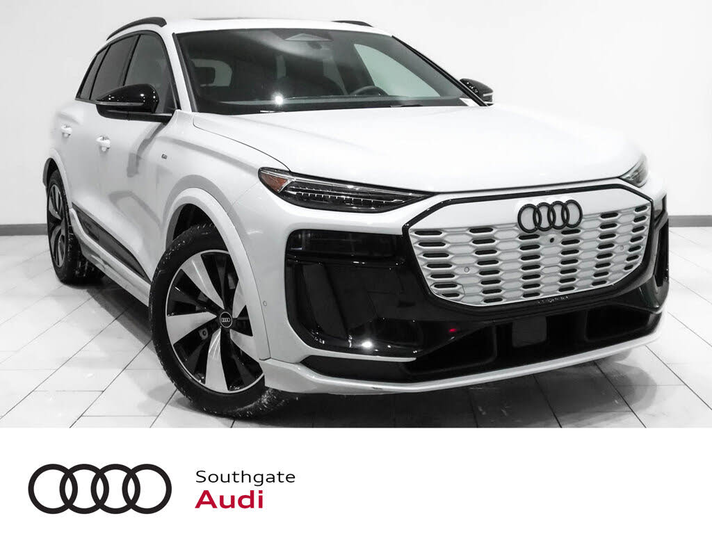 2025 Audi Q6 e-tron quattro Technik